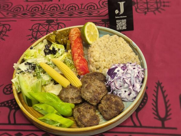Izgara Köfte Bowl